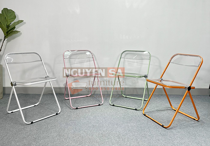 ghế xếp trong suốt cho showroom